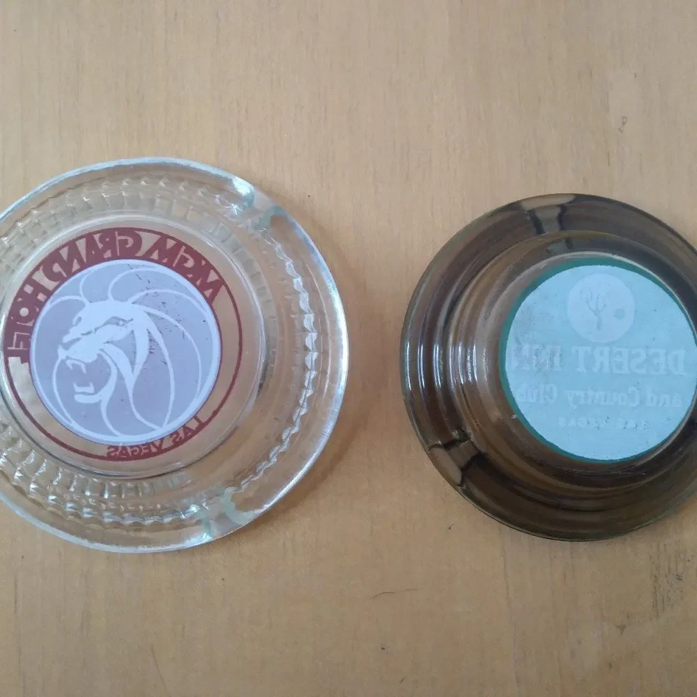Vintage MGM Grand Hotel Desert Inn Ashtrays Glass (2)